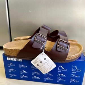 Birkenstock Arizona Regualr Wide size 6